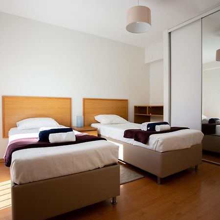 Downtown Pdl Apartment ปอนตาเดลกาดา ภายนอก รูปภาพ